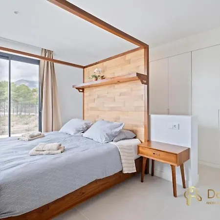 아파트 Con Jardin Y Piscina Privada En Higueron West