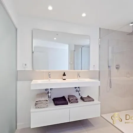 아파트 Con Jardin Y Piscina Privada En Higueron West *