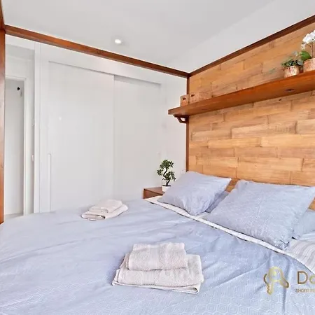 Con Jardin Y Piscina Privada En Higueron West 아파트