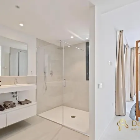Con Jardin Y Piscina Privada En Higueron West 아파트 푸엔히롤라