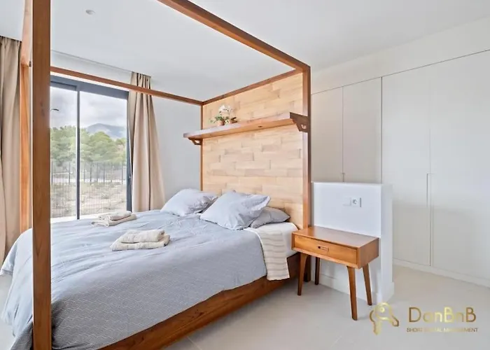 Appartement Con Jardin Y Piscina Privada En Higueron West