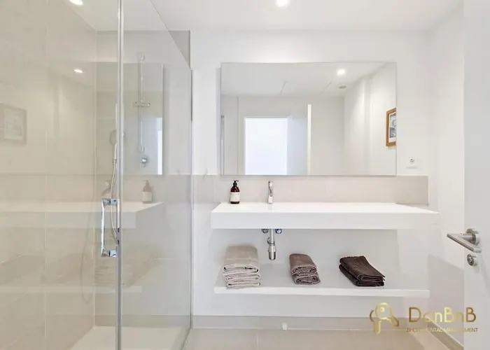 Con Jardin Y Piscina Privada En Higueron West Fuengirola