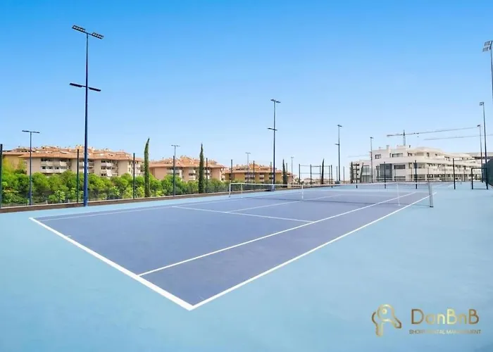 Con Jardin Y Piscina Privada En Higueron West Appartement *