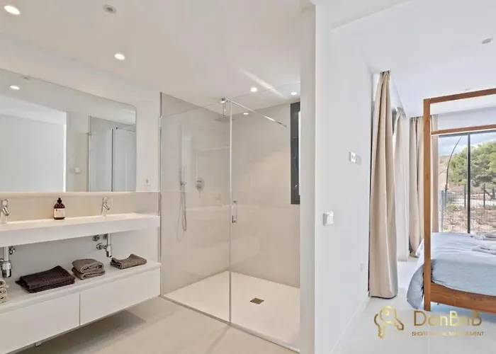 Con Jardin Y Piscina Privada En Higueron West Appartement Fuengirola